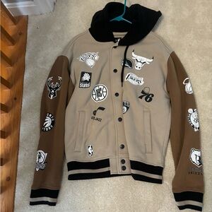 Hollister men’s NBA team jacket